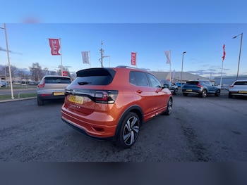 Used Volkswagen T-Cross 2020 for sale - 77280025: Photo