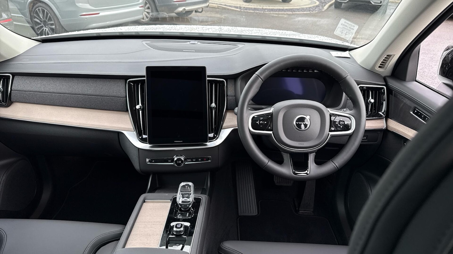 Used Volvo XC90 2026 for sale - 78100509: Photo 5