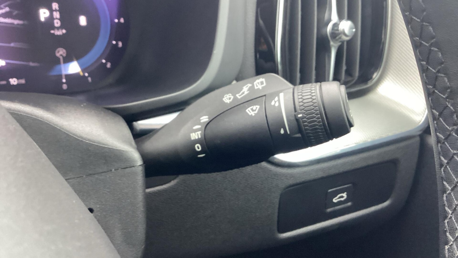 Used Volvo XC60 2022 for sale - 76597079: Photo 21