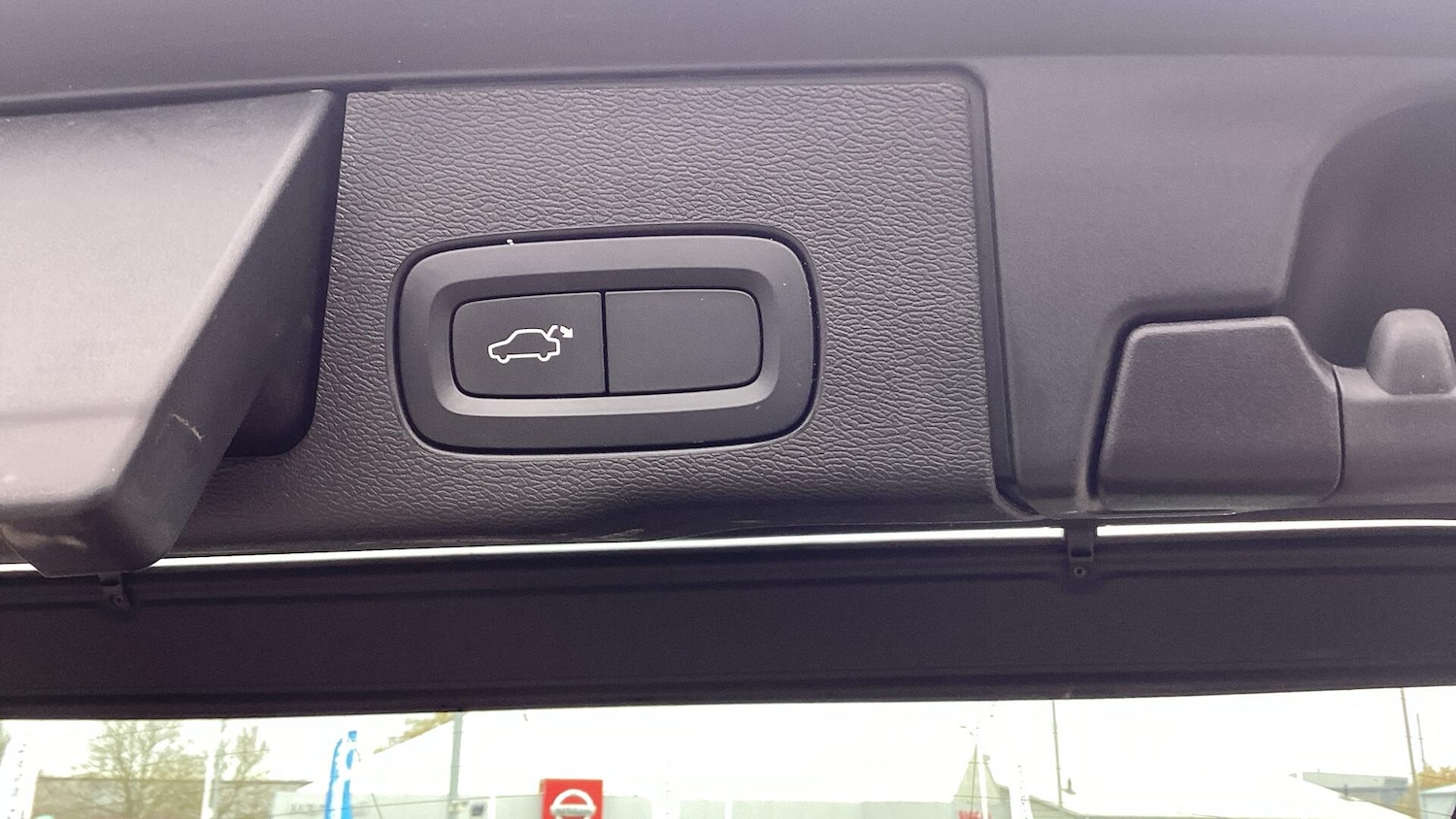 Used Volvo XC60 2022 for sale - 76597079: Photo 26