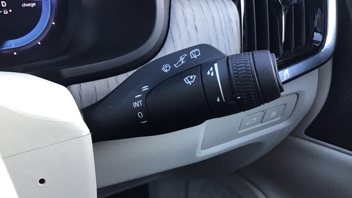 Used Volvo V90 2025 for sale - 77376926: Photo 21