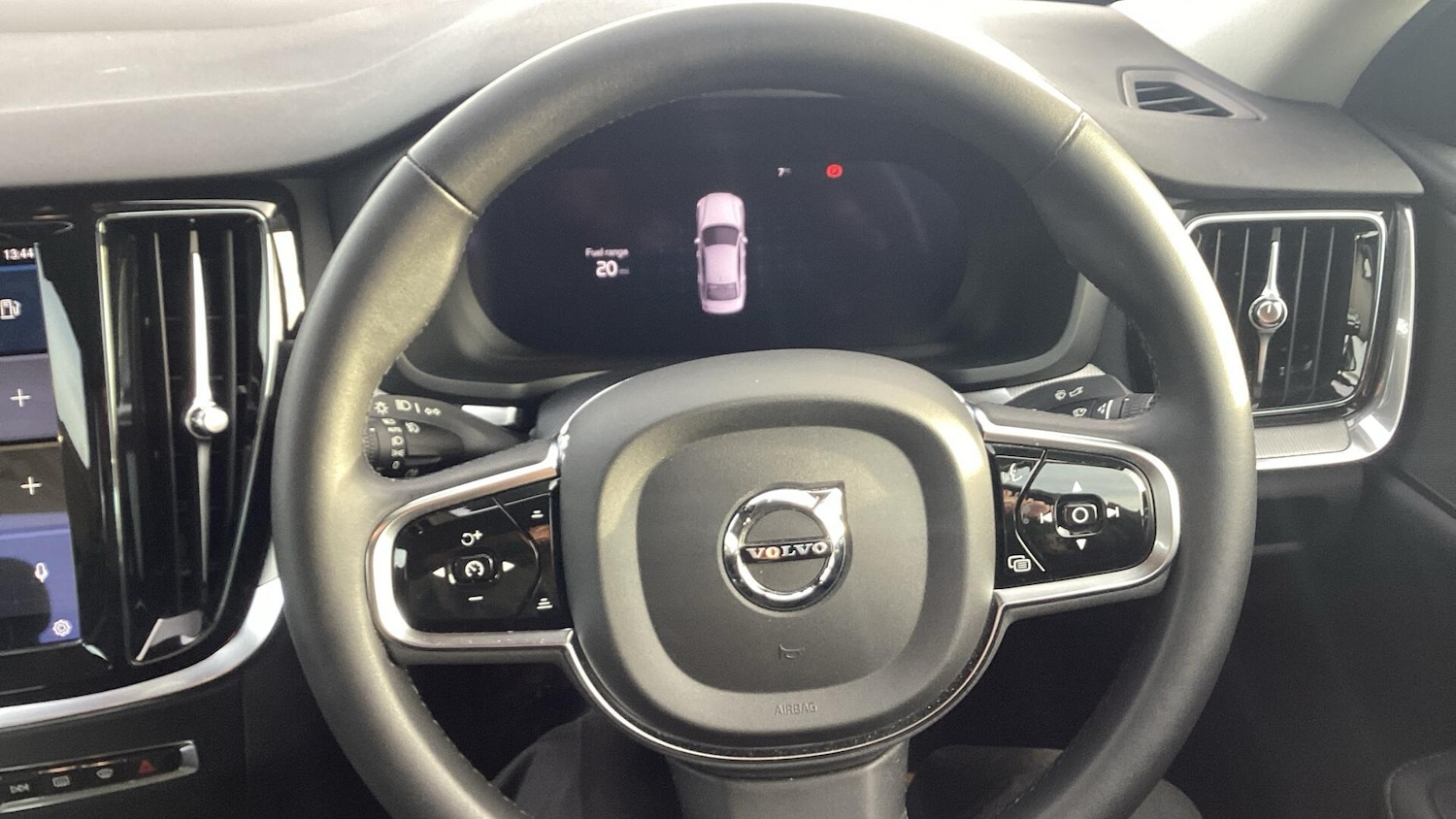 Used Volvo S60 2023 for sale - 76753282: Photo 10