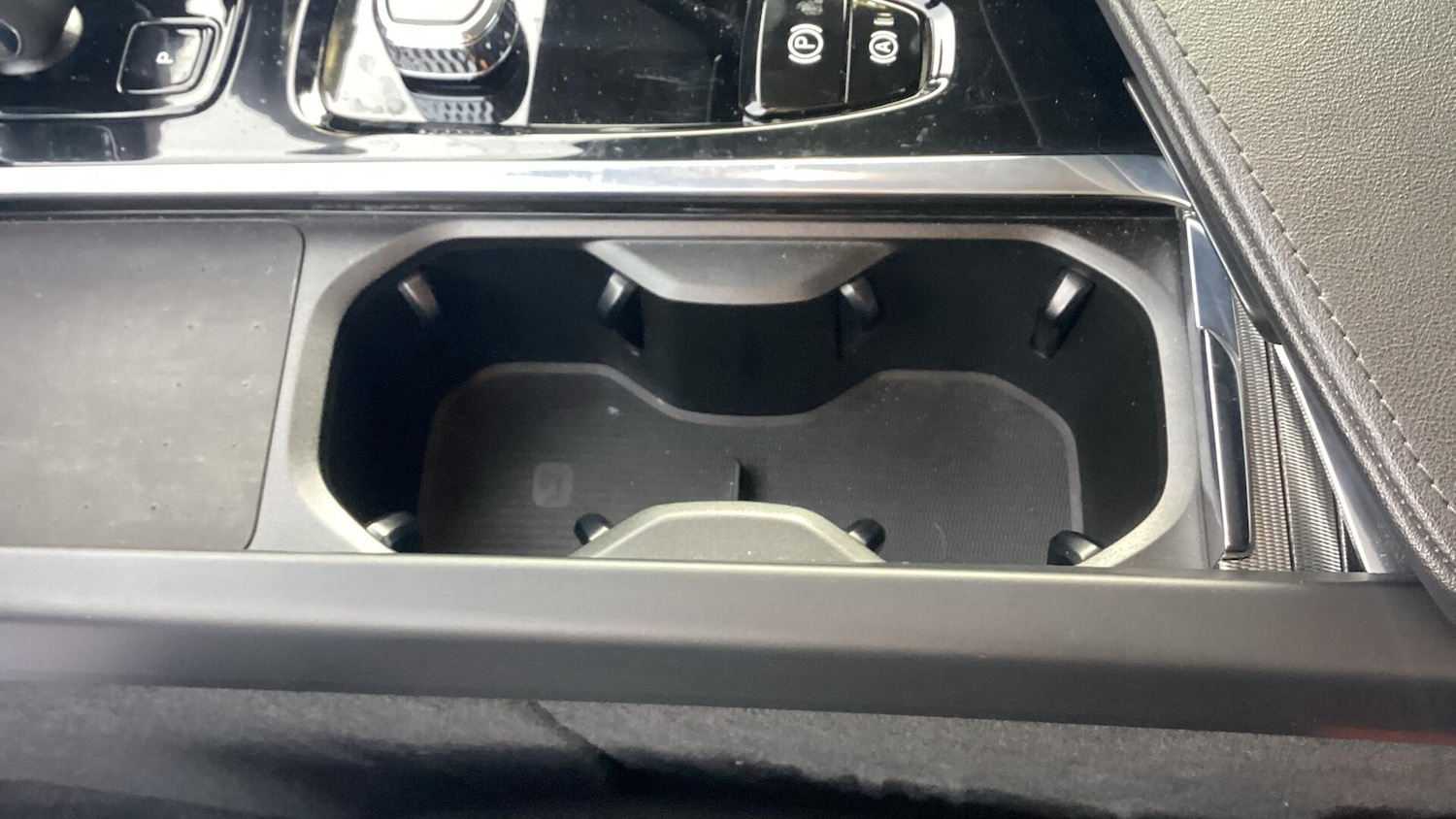 Used Volvo S60 2023 for sale - 76753282: Photo 32