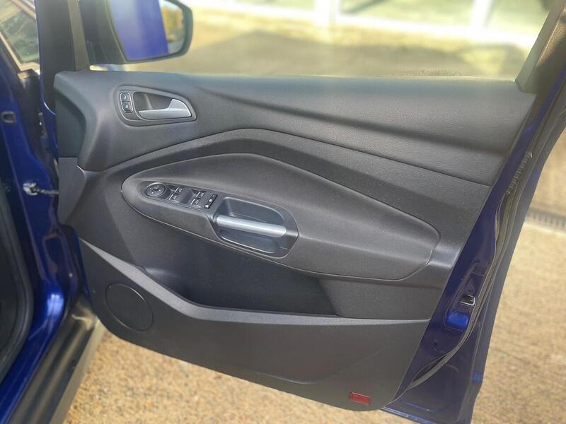 Used Ford Grand C-Max 2015 for sale - 76720058: Photo 12