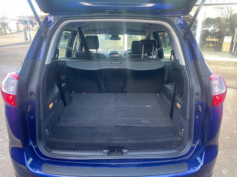 Used Ford Grand C-Max 2015 for sale - 76720058: Photo 5