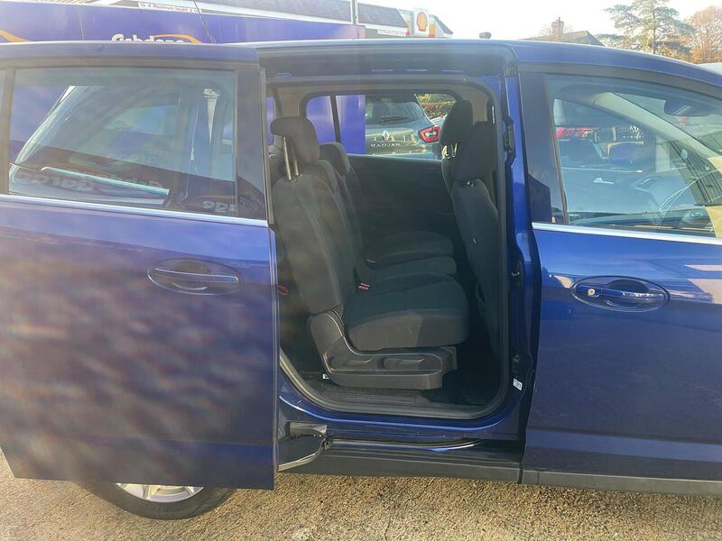 Used Ford Grand C-Max 2015 for sale - 76720058: Photo 6