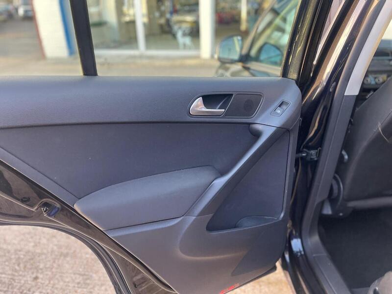 Used Volkswagen Tiguan 2013 for sale - 76946778: Photo 16