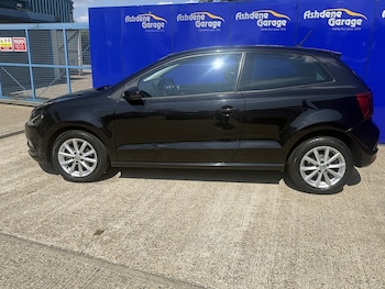 Used Volkswagen Polo 2016 for sale - 79366826: Photo