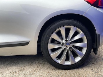 Used Volkswagen Scirocco 2016 for sale - 76720056: Photo