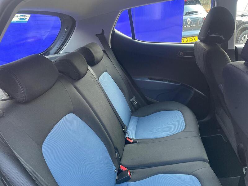 Used Hyundai i10 2014 for sale - 76720066: Photo 11