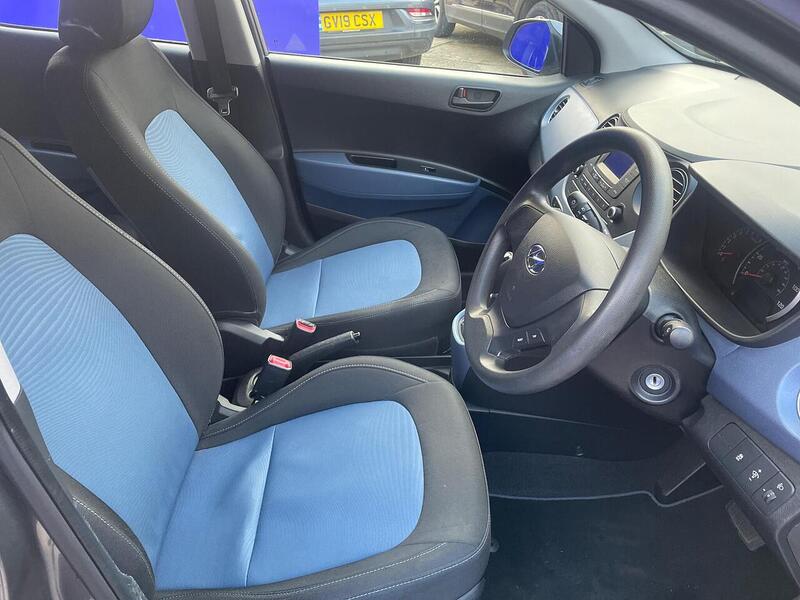 Used Hyundai i10 2014 for sale - 76720066: Photo 14