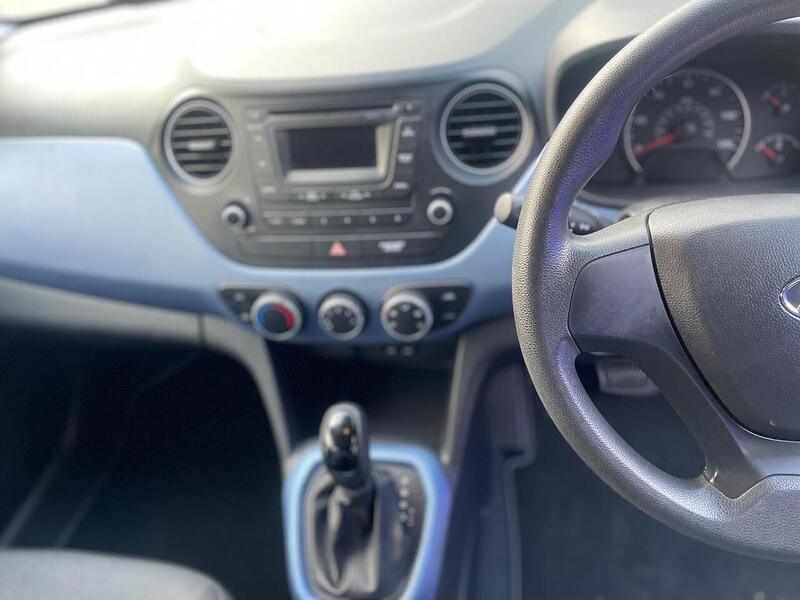 Used Hyundai i10 2014 for sale - 76720066: Photo 17