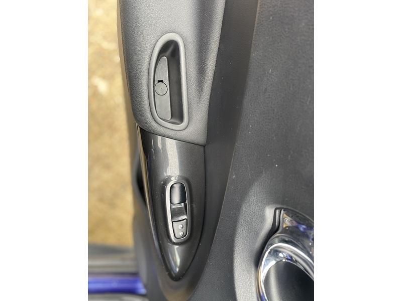 Used Nissan Juke 2016 for sale - 77272355: Photo 15