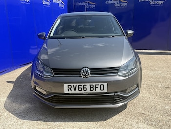 Used Volkswagen Polo 2016 for sale - 79346394: Photo