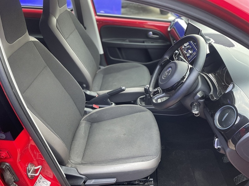 Used Volkswagen up! 2015 for sale - 77125731: Photo 16