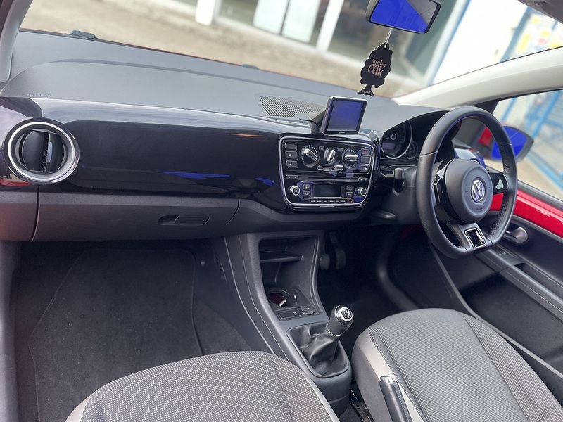 Used Volkswagen up! 2015 for sale - 77125731: Photo 19