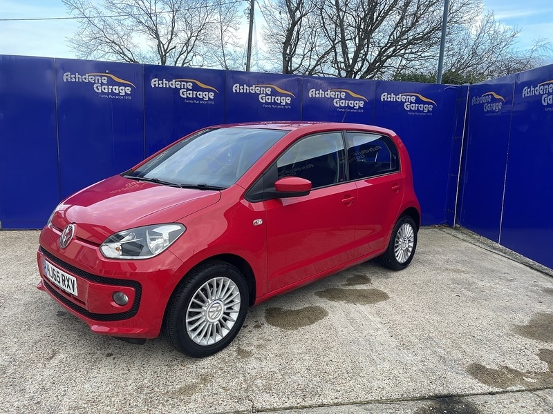 Used Volkswagen up! 2015 for sale - 77125731: Photo 2