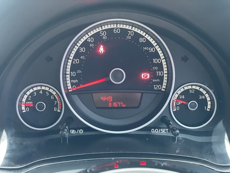 Used Volkswagen up! 2015 for sale - 77125731: Photo 5