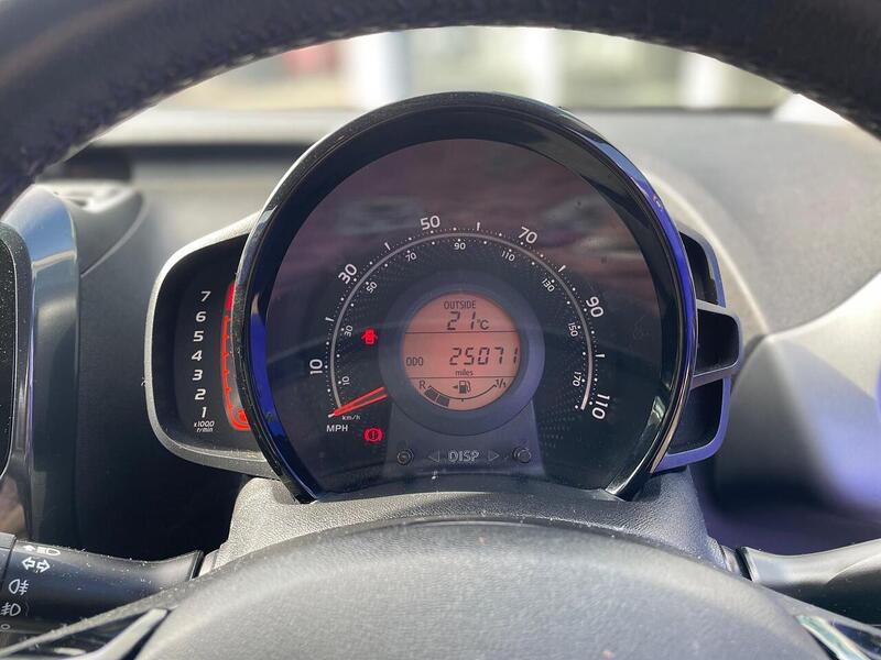 Used Toyota AYGO 2019 for sale - 76720051: Photo 25