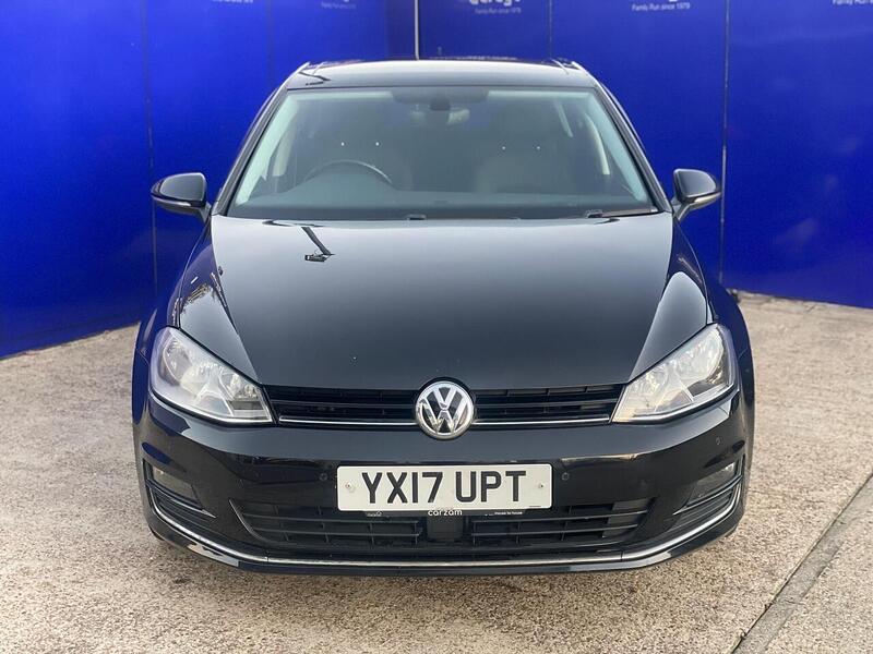 Used Volkswagen Golf 2017 for sale - 76720060: Photo 1