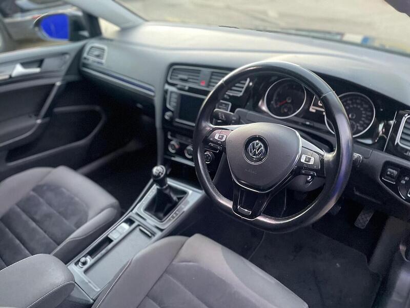 Used Volkswagen Golf 2017 for sale - 76720060: Photo 12