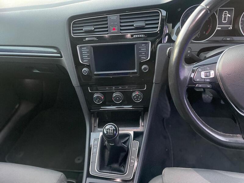 Used Volkswagen Golf 2017 for sale - 76720060: Photo 14