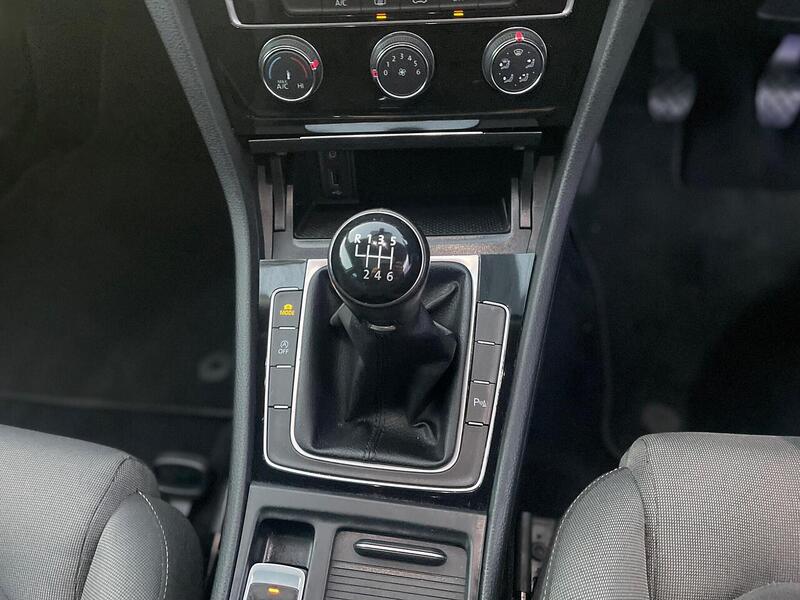 Used Volkswagen Golf 2017 for sale - 76720060: Photo 16