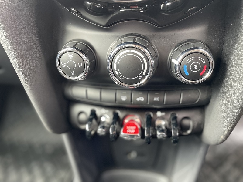 Used MINI Hatch 2018 for sale - 78182210: Photo 17