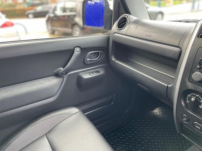 Used Suzuki Jimny 2013 for sale - 76720069: Photo 23