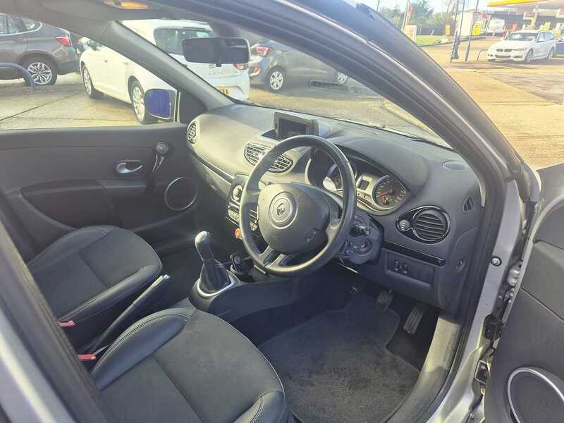 Used Renault Clio 2012 for sale - 77437839: Photo 18