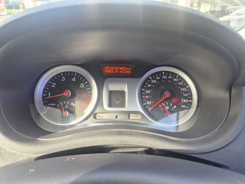 Used Renault Clio 2012 for sale - 77437839: Photo 20