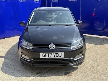 Used Volkswagen Polo 2017 for sale - 79409935: Photo