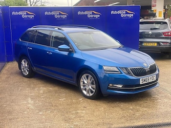 Used Skoda Octavia 2020 for sale - 76720068: Photo