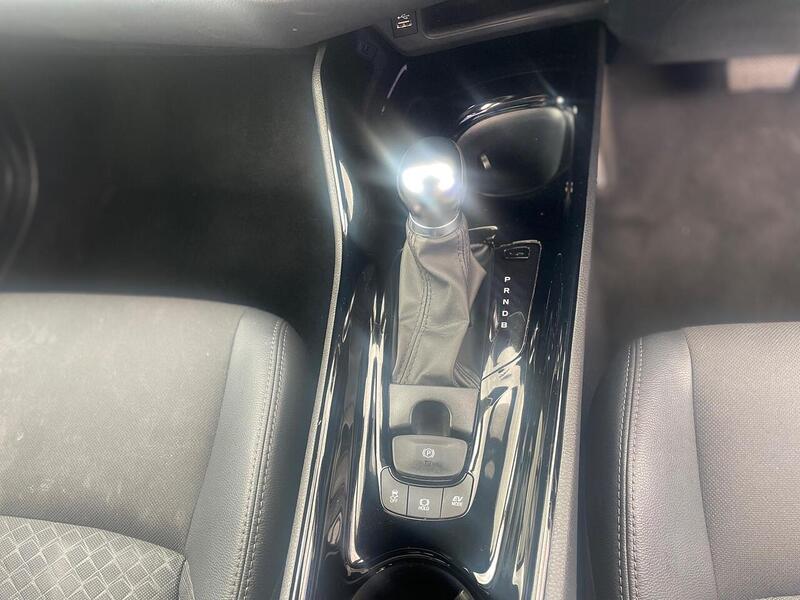 Used Toyota C-HR 2022 for sale - 76720057: Photo 17