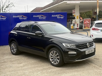 Used Volkswagen T-Roc 2019 for sale - 79570803: Photo