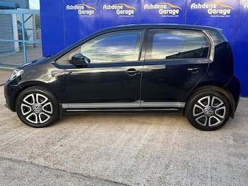 Used Volkswagen up! 2016 for sale - 76720064: Photo