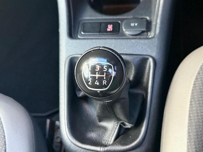 Used Volkswagen up! 2016 for sale - 76720064: Photo 6