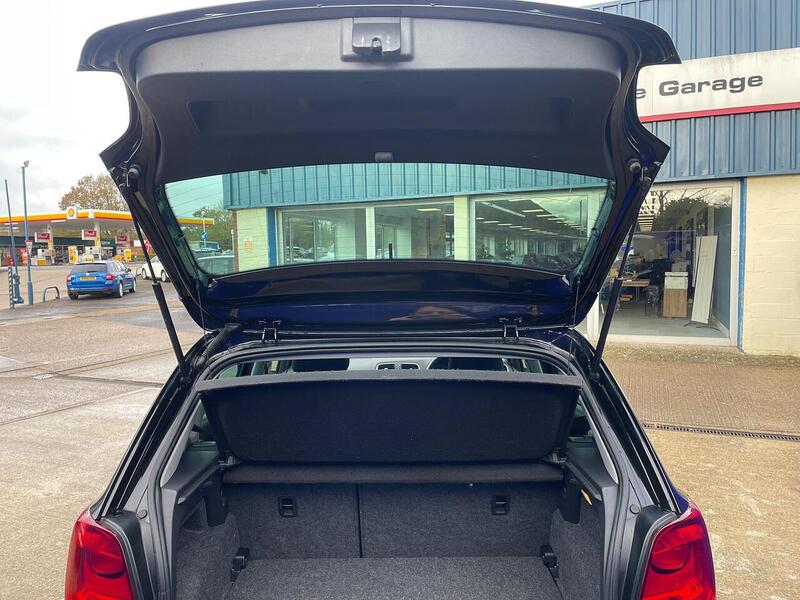 Used Volkswagen Polo 2012 for sale - 76720067: Photo 7