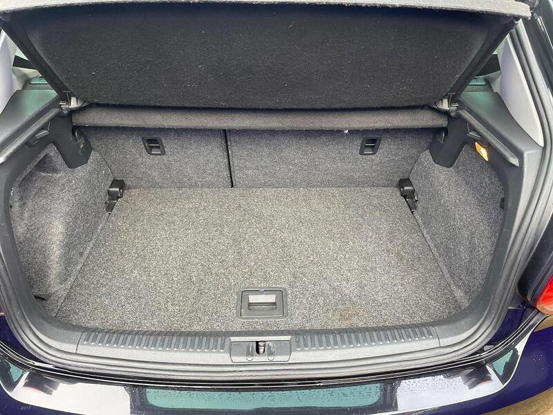 Used Volkswagen Polo 2012 for sale - 76720067: Photo 8