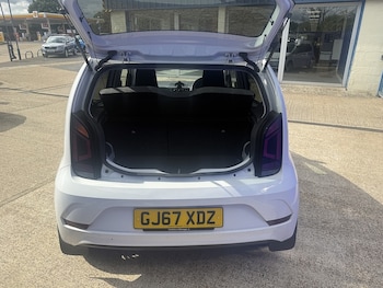 Used Volkswagen up! 2017 for sale - 79582446: Photo