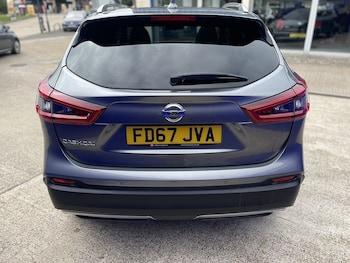 Used Nissan Qashqai 2017 for sale - 78887995: Photo