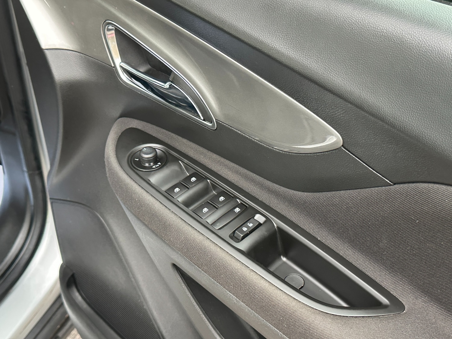 Used Vauxhall Mokka 2015 for sale - 77404527: Photo 30