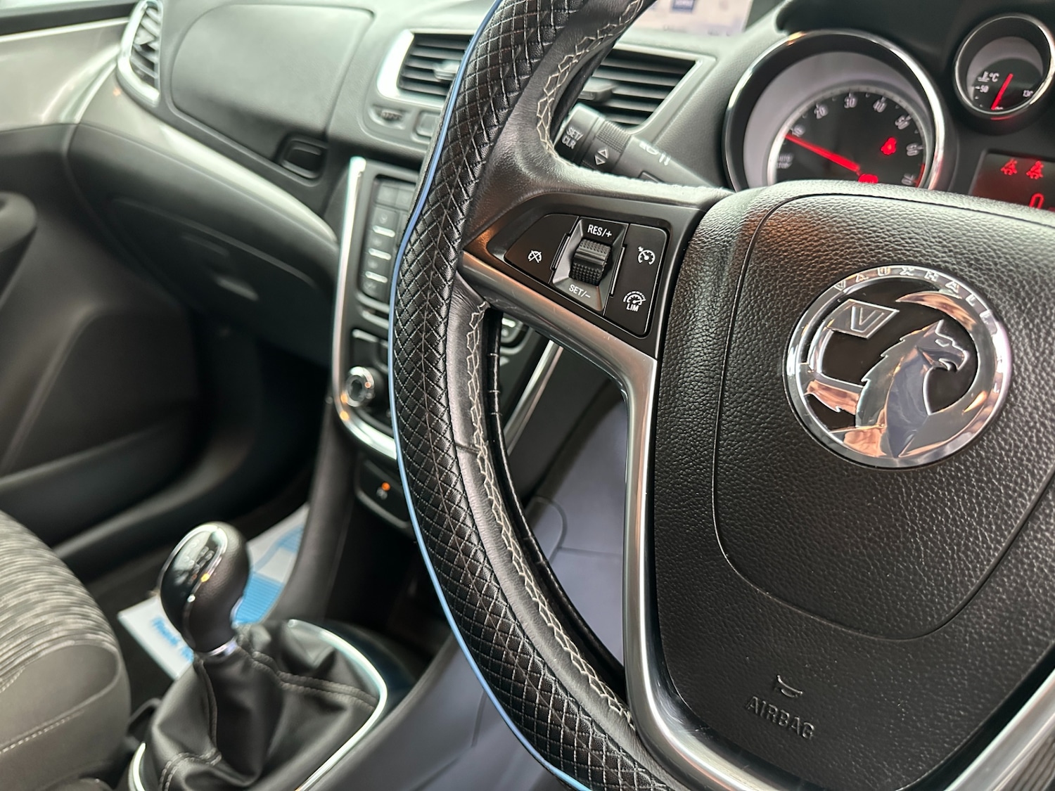 Used Vauxhall Mokka 2015 for sale - 77404527: Photo 44