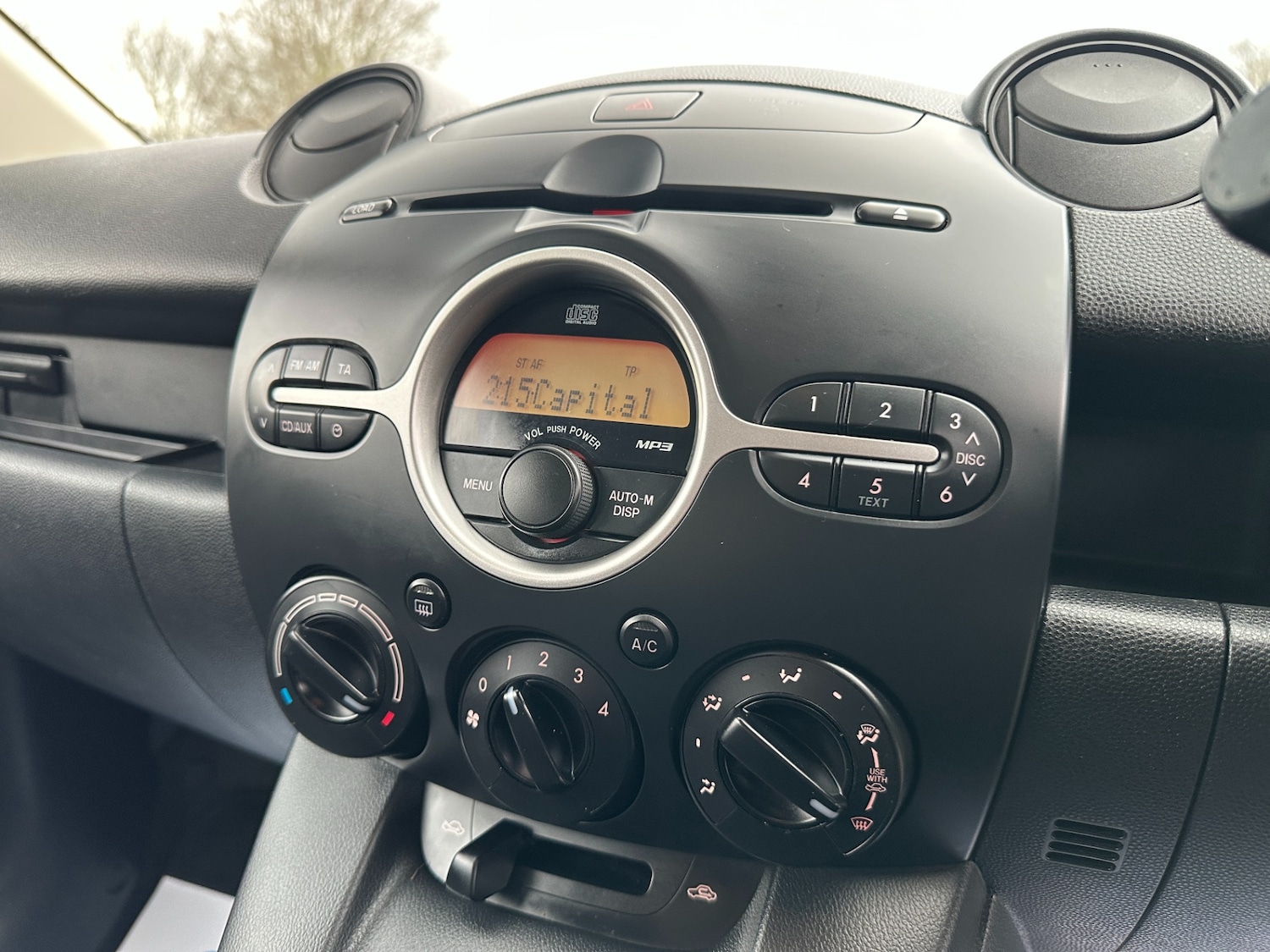 Used Mazda Mazda2 2009 for sale - 77635446: Photo 28