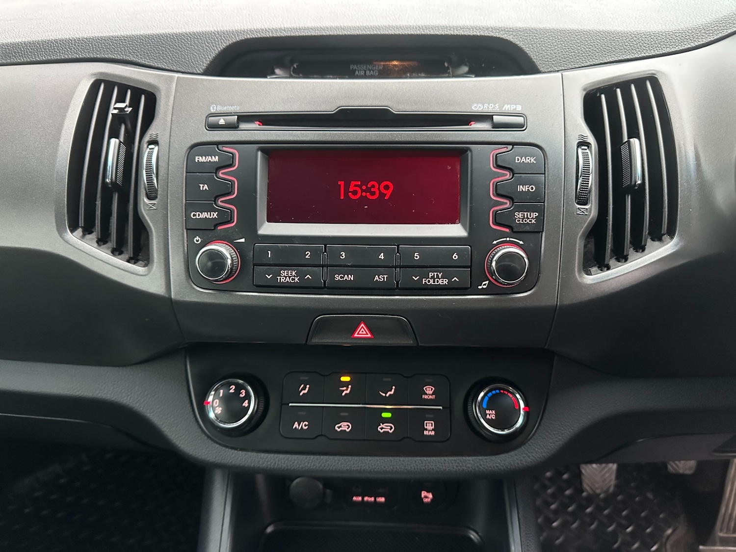 Used Kia Sportage 2012 for sale - 77381730: Photo 9