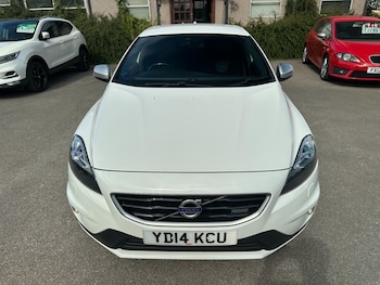 Used Volvo V40 2014 for sale - 79311762: Photo