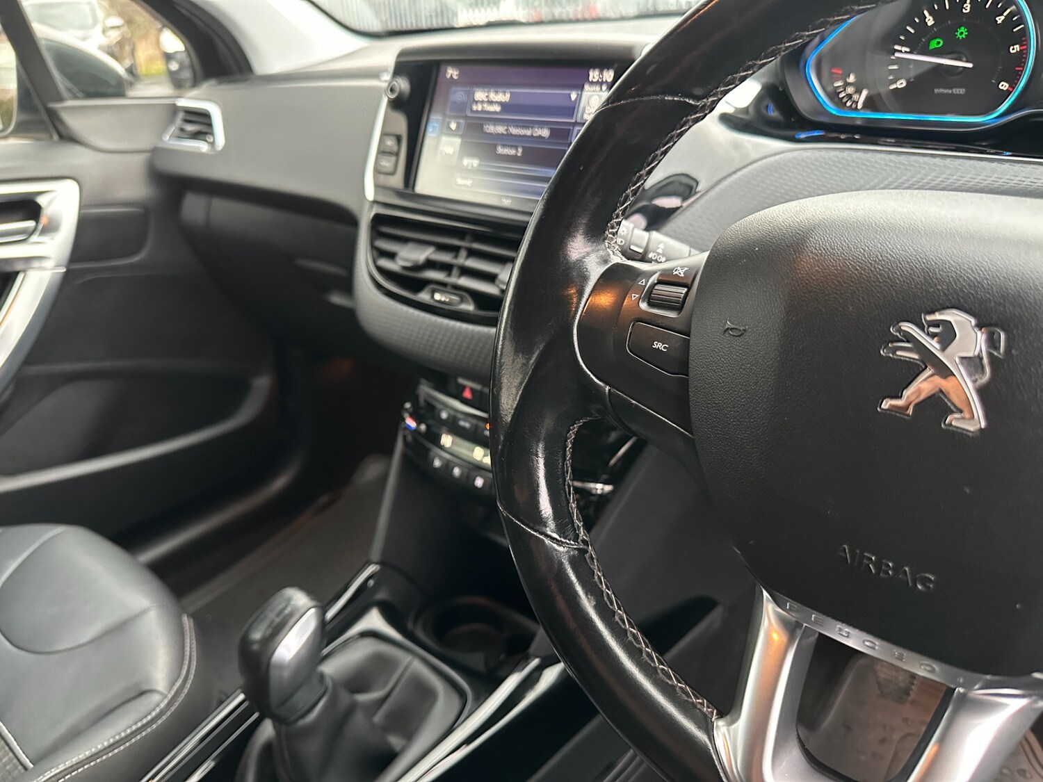 Used Peugeot 2008 2017 for sale - 77492586: Photo 45