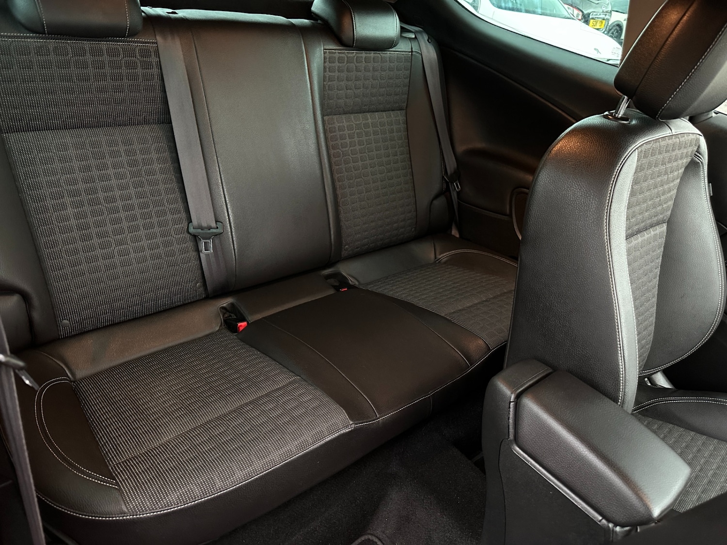 Used Vauxhall Astra GTC 2014 for sale - 76669492: Photo 35