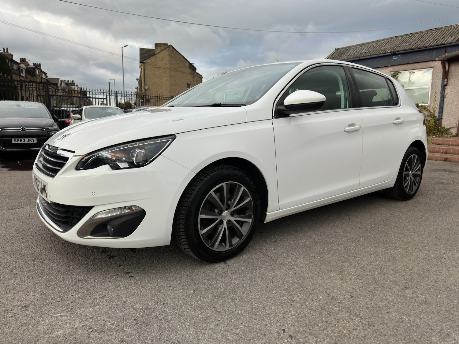 Used Peugeot 308 2015 for sale - 76354999: Photo 5