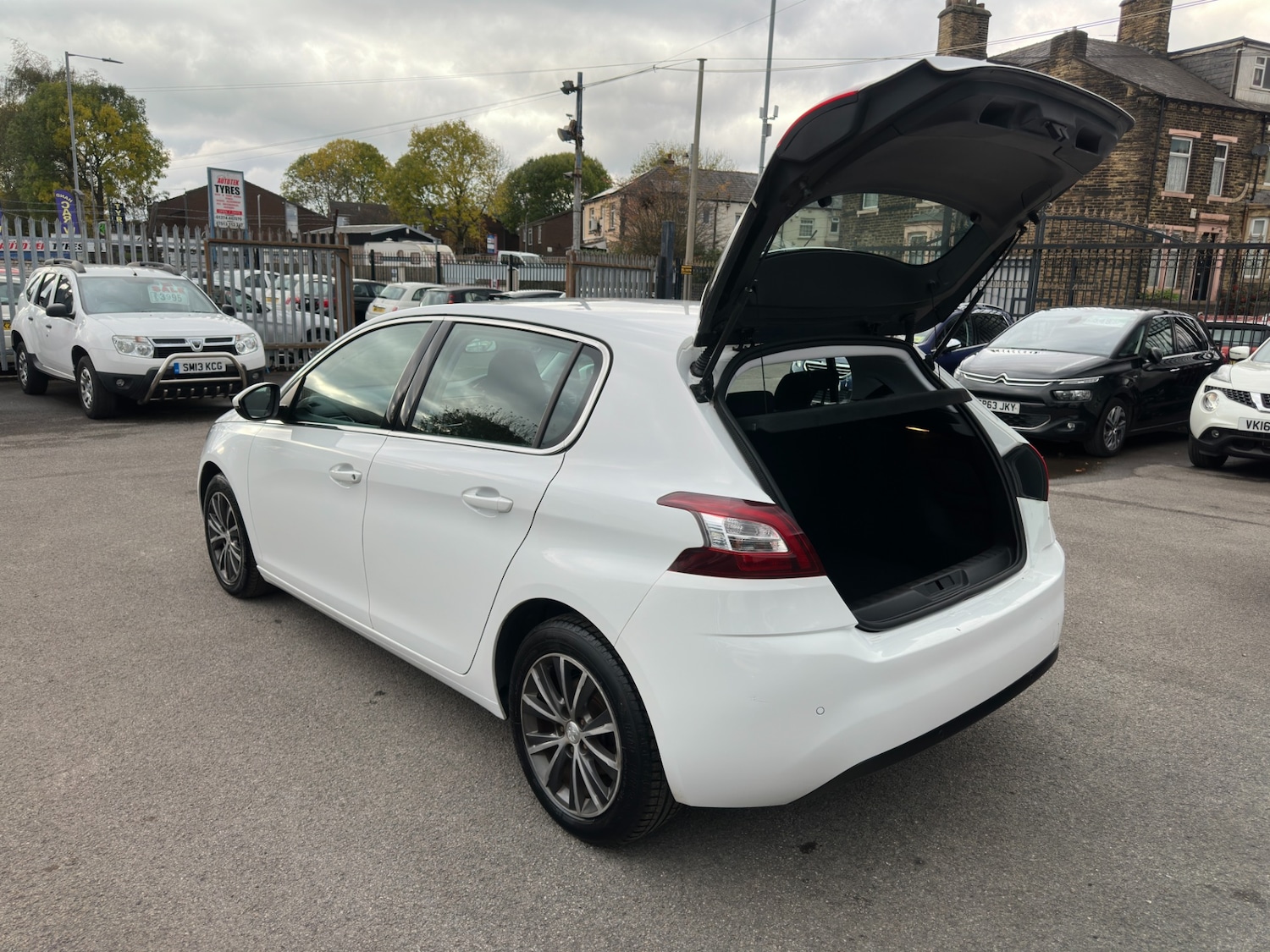Used Peugeot 308 2015 for sale - 76354999: Photo 53
